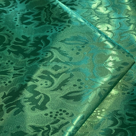 H0ME COLLECTION Table Runner - Picture 4 of 4